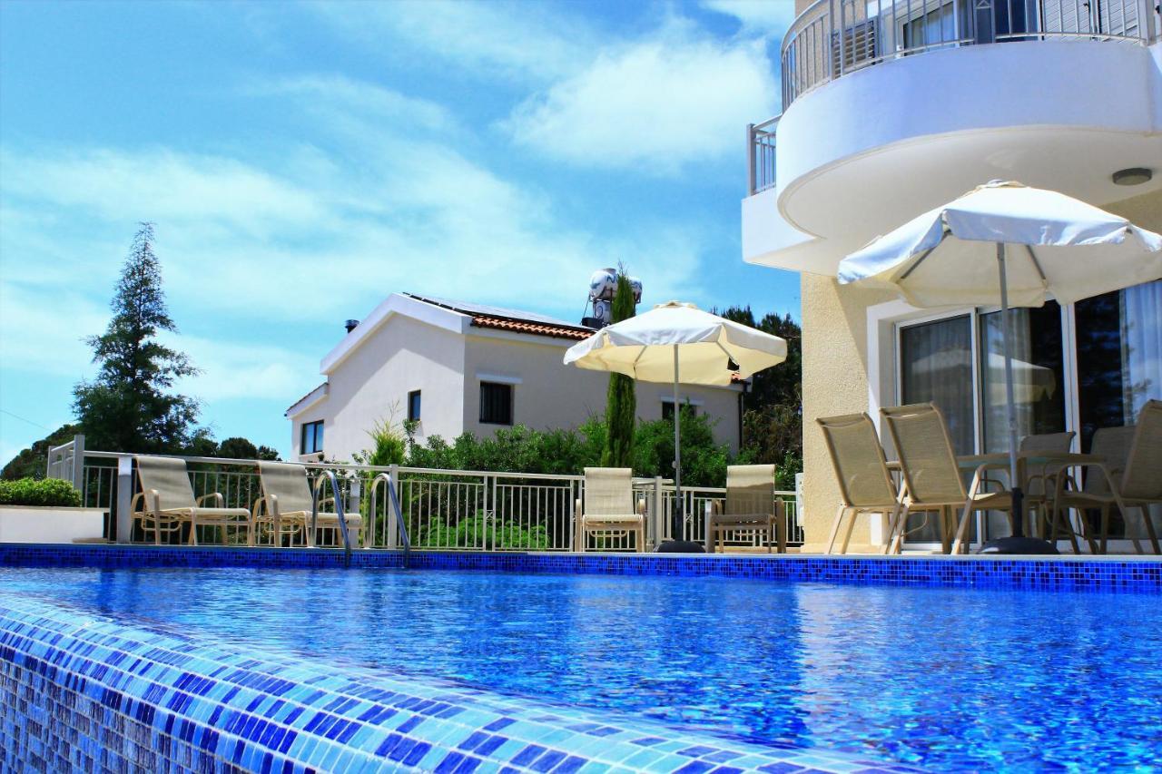 Coral Blue Bay Villa Coral Bay Exterior photo